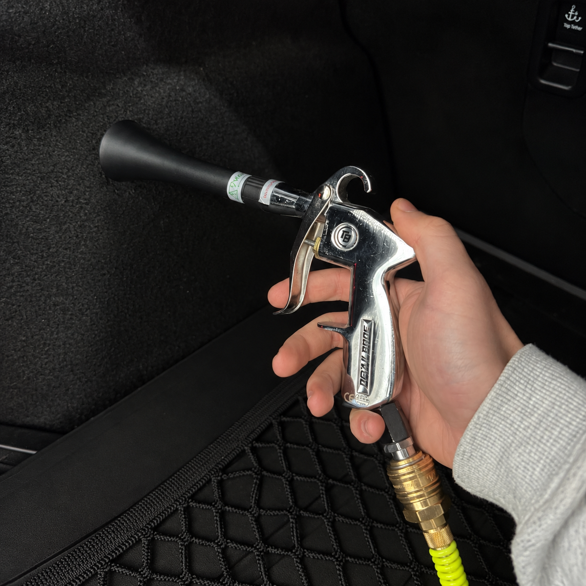 Tornado air gun - Car upholstery cleaning gun
